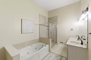 1888 N Water St, Milwaukee, WI 53202 - Photo 12