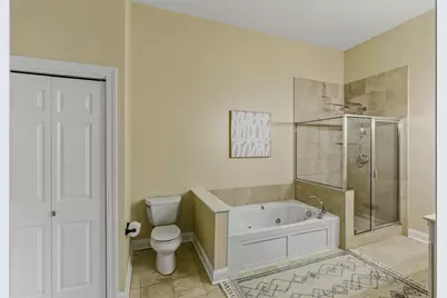 1888 N Water St #101, Milwaukee, WI 53202 - Photo 14