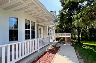 14133 W Linfield Dr, New Berlin, WI 53151 - Photo 2