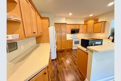 14133 W Linfield Dr, New Berlin, WI 53151 - Photo 18