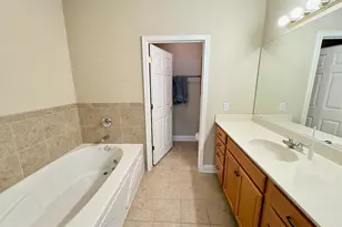 14133 W Linfield Dr, New Berlin, WI 53151 - Photo 22