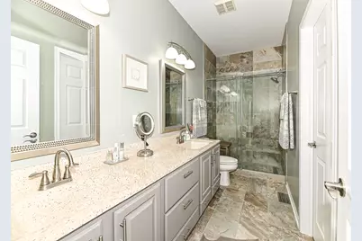1150  Park Dr #602, Lake Geneva, WI 53147 - Photo 18