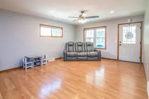 1118 River Dr, Watertown, WI 53094 - Photo 16