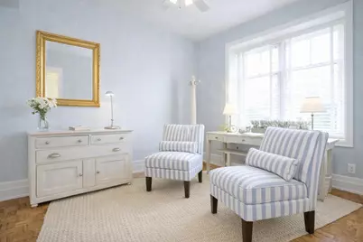 777 N Prospect Ave #307, Milwaukee, WI 53202 - Photo 6