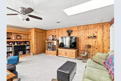 3013  37 St, Two Rivers, WI 54241 - Photo 18