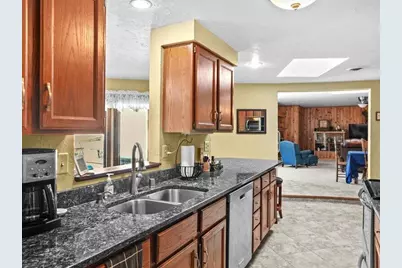 3013  37 St, Two Rivers, WI 54241 - Photo 20