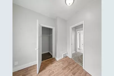 2911 N 6th St, Milwaukee, WI 53212 - Photo 32