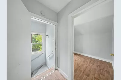 2911 N 6th St, Milwaukee, WI 53212 - Photo 12