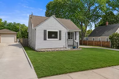 3640 S 87th St, Milwaukee, WI 53228 - Photo 2
