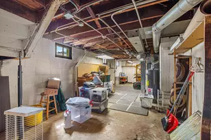 1300 N 70th St, Wauwatosa, WI 53213 - Photo 36