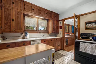 1300 N 70th St, Wauwatosa, WI 53213 - Photo 10