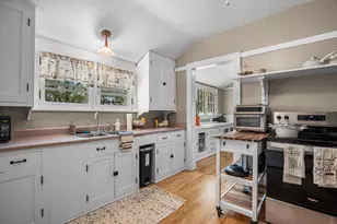 1300 N 70th St, Wauwatosa, WI 53213 - Photo 4
