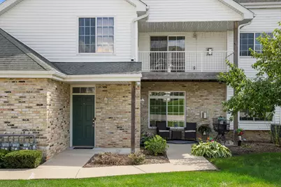 4226  Taylor Harbor - #8, Racine, WI 53403 - Photo 2