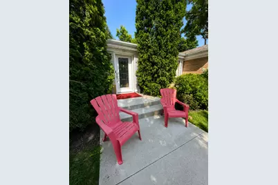 224  Lookout Dr, Lake Geneva, WI 53147 - Photo 2