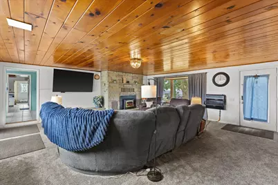 6335  Brever Rd, Burlington, WI 53105 - Photo 6