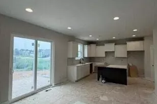 N75W24728 Lauren Dr, Sussex, WI 53089 - Photo 2