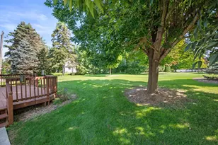 1940 S Parkwood Ln, New Berlin, WI 53151 - Photo 32
