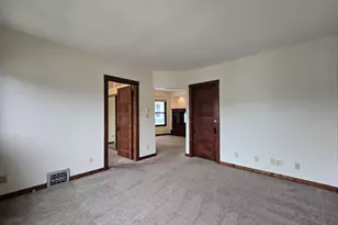 3726 W Dorothy Pl, Milwaukee, WI 53215 - Photo 22