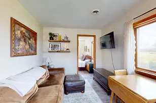 200 Swan St, Genoa, WI 54632 - Photo 8