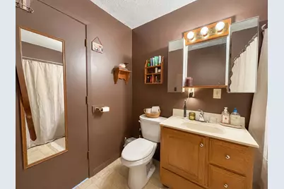 200  Swan St, Genoa, WI 54632 - Photo 18