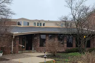 425 W Willow Ct, Fox Point, WI 53217 - Photo 16
