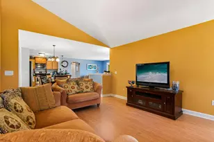2790 Hidden Dr, Saint Francis, WI 53235 - Photo 4