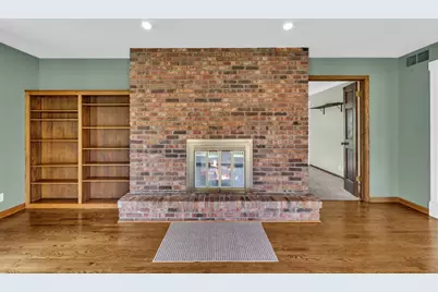 7  Sprucewood Ct, Racine, WI 53402 - Photo 12