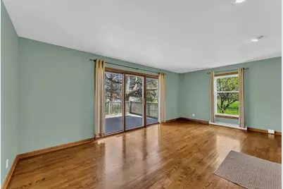 7  Sprucewood Ct, Racine, WI 53402 - Photo 10