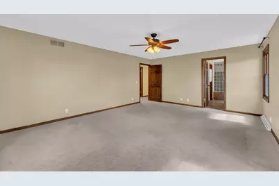 7  Sprucewood Ct, Racine, WI 53402 - Photo 36