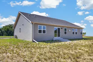 2132 River Glen Way, Burlington, WI 53105 - Photo 8