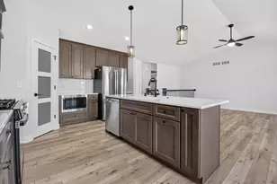 2132 River Glen Way, Burlington, WI 53105 - Photo 20