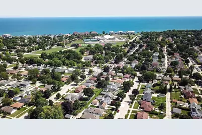 3434 E Bottsford Ave, Cudahy, WI 53110 - Photo 34