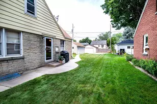 3434 E Bottsford Ave, Cudahy, WI 53110 - Photo 2