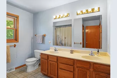 N6275  Woodland Meadows Dr, Sheboygan, WI 53083 - Photo 16