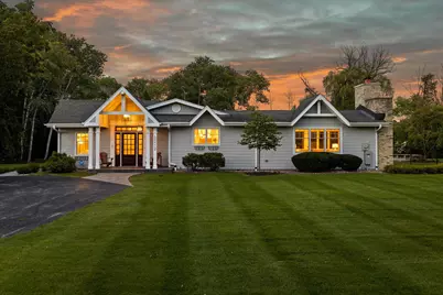 2212 W Sunnydale Ln, Mequon, WI 53092 - Photo 2