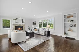 2212 W Sunnydale Ln, Mequon, WI 53092 - Photo 6