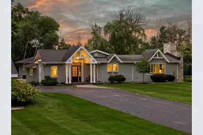 2212 W Sunnydale Ln, Mequon, WI 53092 - Photo 48