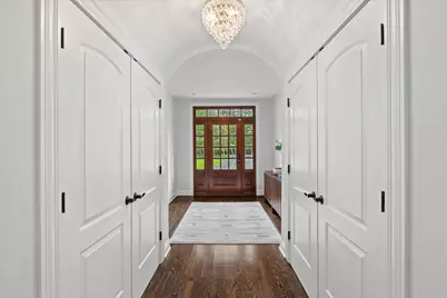 2212 W Sunnydale Ln, Mequon, WI 53092 - Photo 8