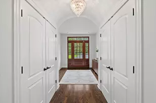 2212 W Sunnydale Ln, Mequon, WI 53092 - Photo 8