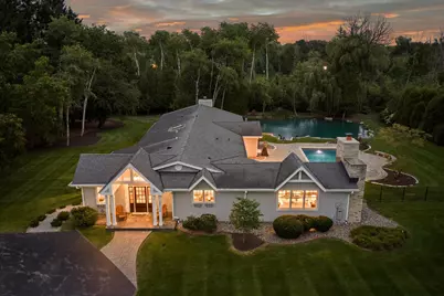 2212 W Sunnydale Ln, Mequon, WI 53092 - Photo 72