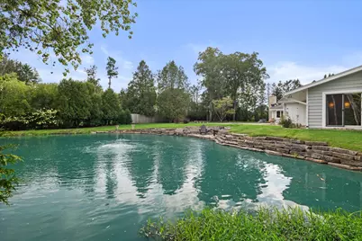 2212 W Sunnydale Ln, Mequon, WI 53092 - Photo 82
