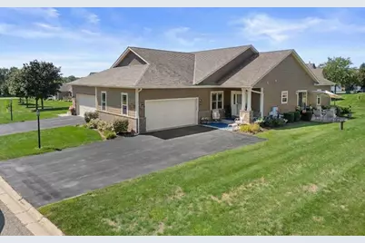 204  Oak Hill Cir, Racine, WI 53105 - Photo 1