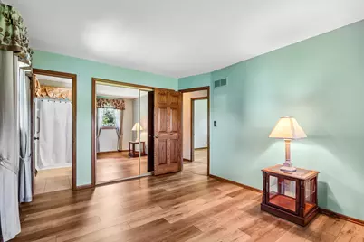 W167N10425  Bridle Path, Germantown, WI 53022 - Photo 34