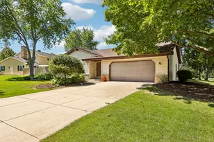 W167N10425 Bridle Path, Germantown, WI 53022 - Photo 48