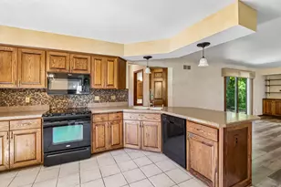 W167N10425 Bridle Path, Germantown, WI 53022 - Photo 20