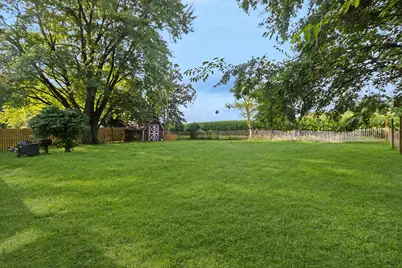 141  Marino Ave, Delavan, WI 53115 - Photo 14
