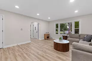 1100 97th St, Pleasant Prairie, WI 53158 - Photo 2