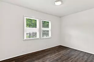 904 Raton Ct, Manitowoc, WI 54220 - Photo 8