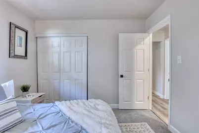 5406 N Shasta Dr, Glendale, WI 53209 - Photo 16