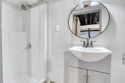 5406 N Shasta Dr, Glendale, WI 53209 - Photo 22
